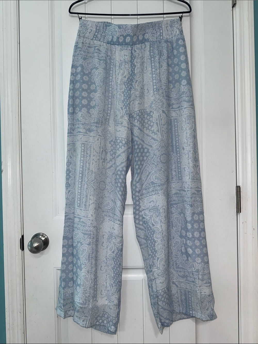 new directions Light Blue Paisley Wide-Leg Pants